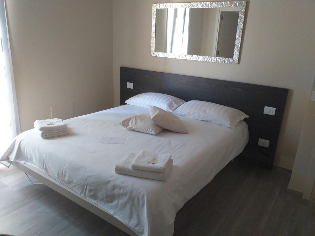 Locanda La Torre Calvisano Bagian luar foto